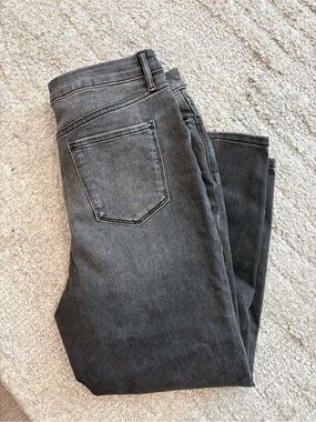 Simply Vera Vera Wang Women's Gray Skinny Jeans* Sz. 16 Petite Short